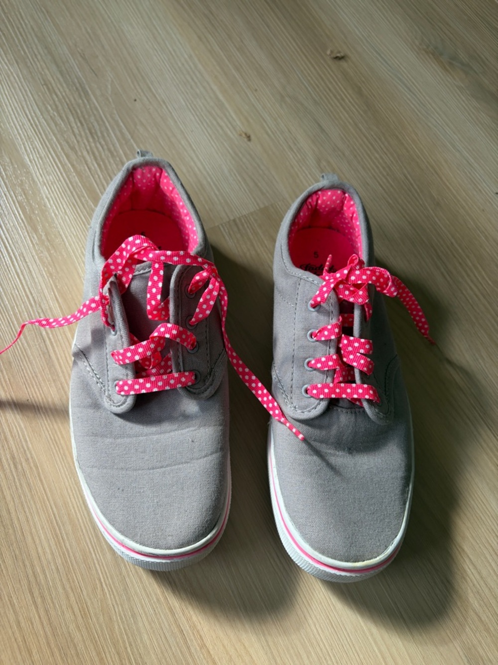 Faded Glory - Women’s Gray/Pink Canvas Sneakers - Size 5
